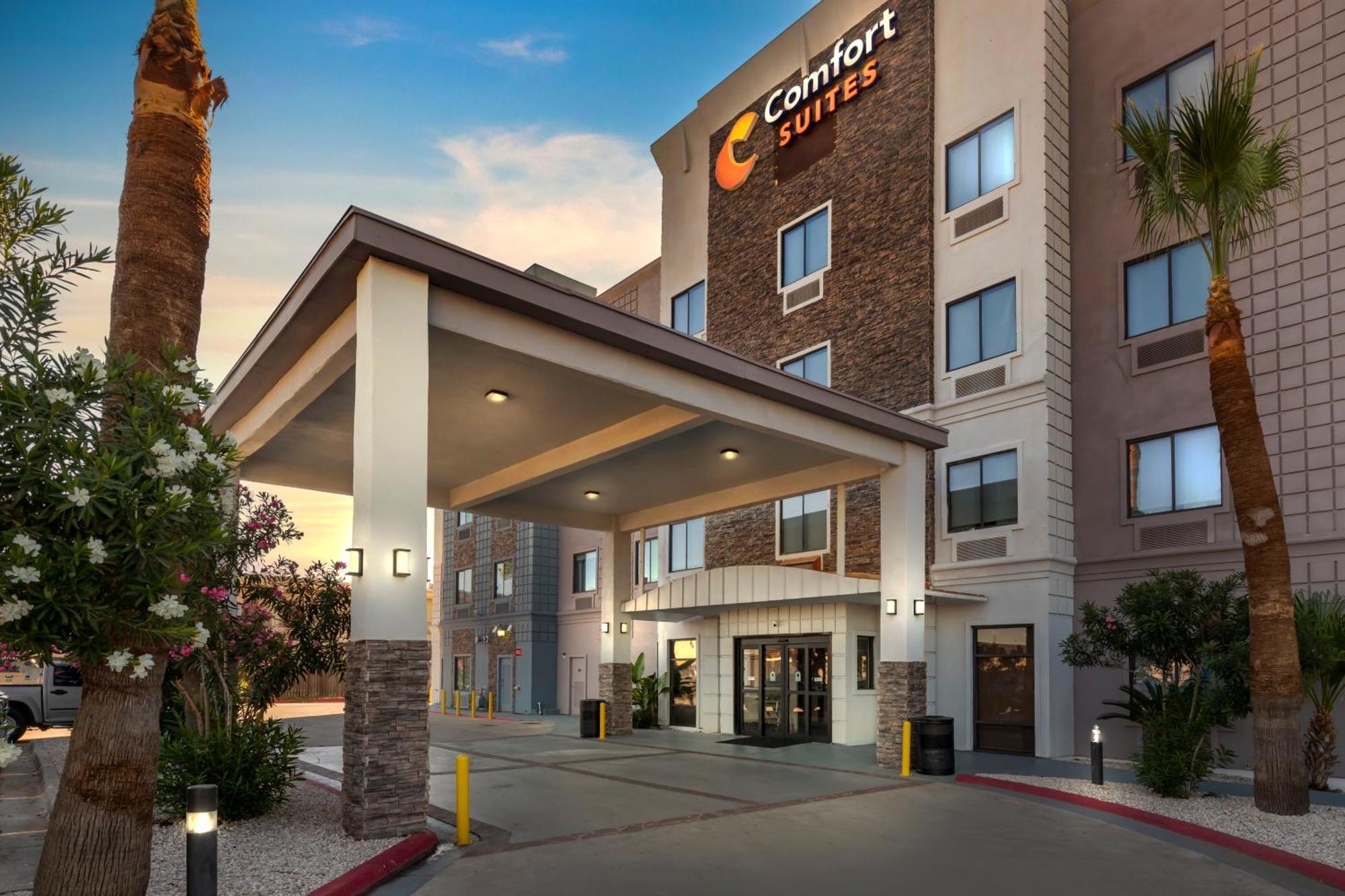 Comfort Suites Ларедо Екстер'єр фото