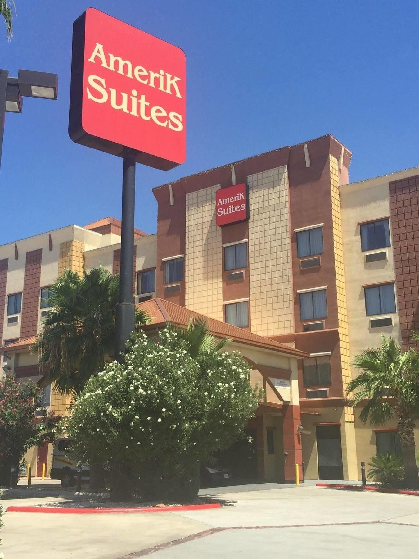 Comfort Suites Ларедо Екстер'єр фото